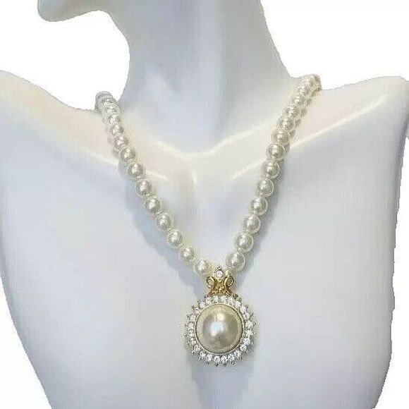 VTG White Pearl Icy Crystal Pendant Necklace 18" Gold Formal Wedding - Picture 9 of 16